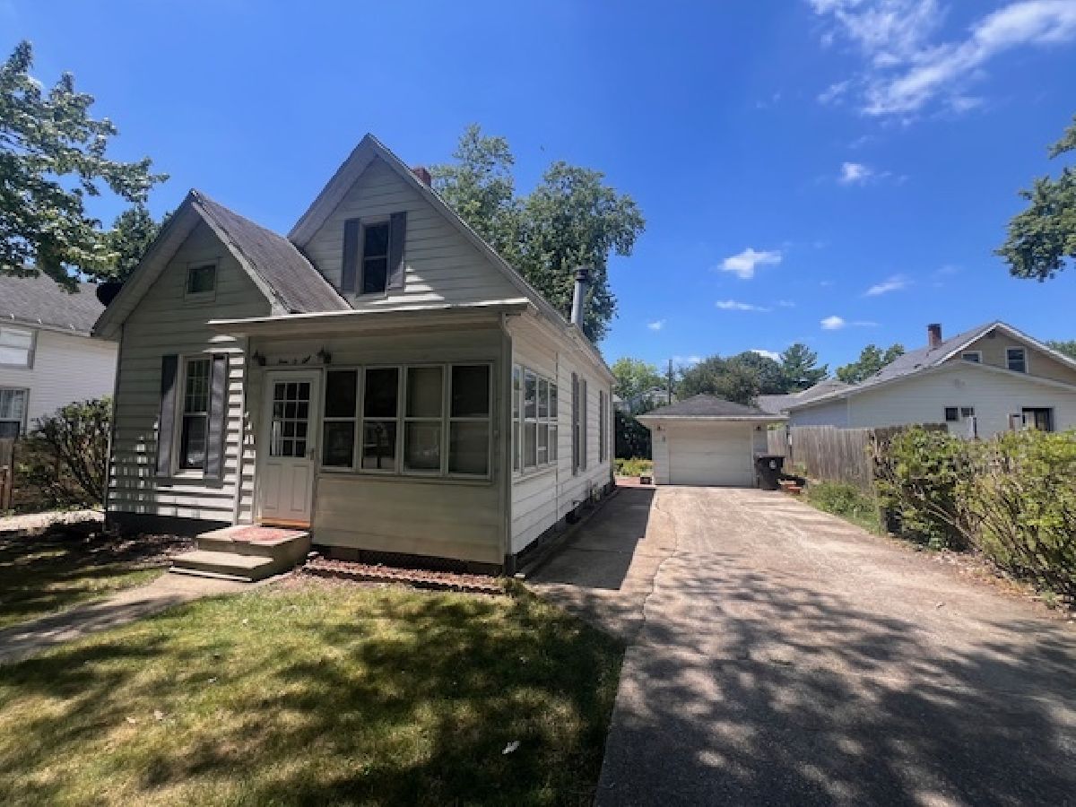  Sold Clinton Illinois, 409 East