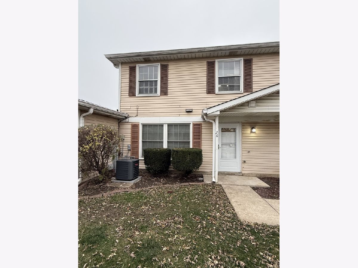  Rented Bolingbrook Illinois, 36 Wildwood Lane G