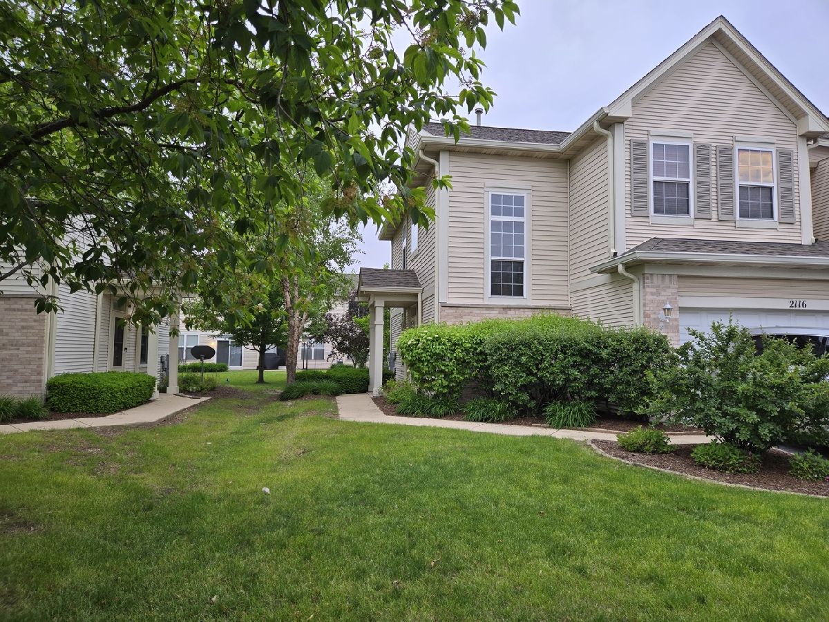  Rented Aurora Illinois, 2116 Sunrise