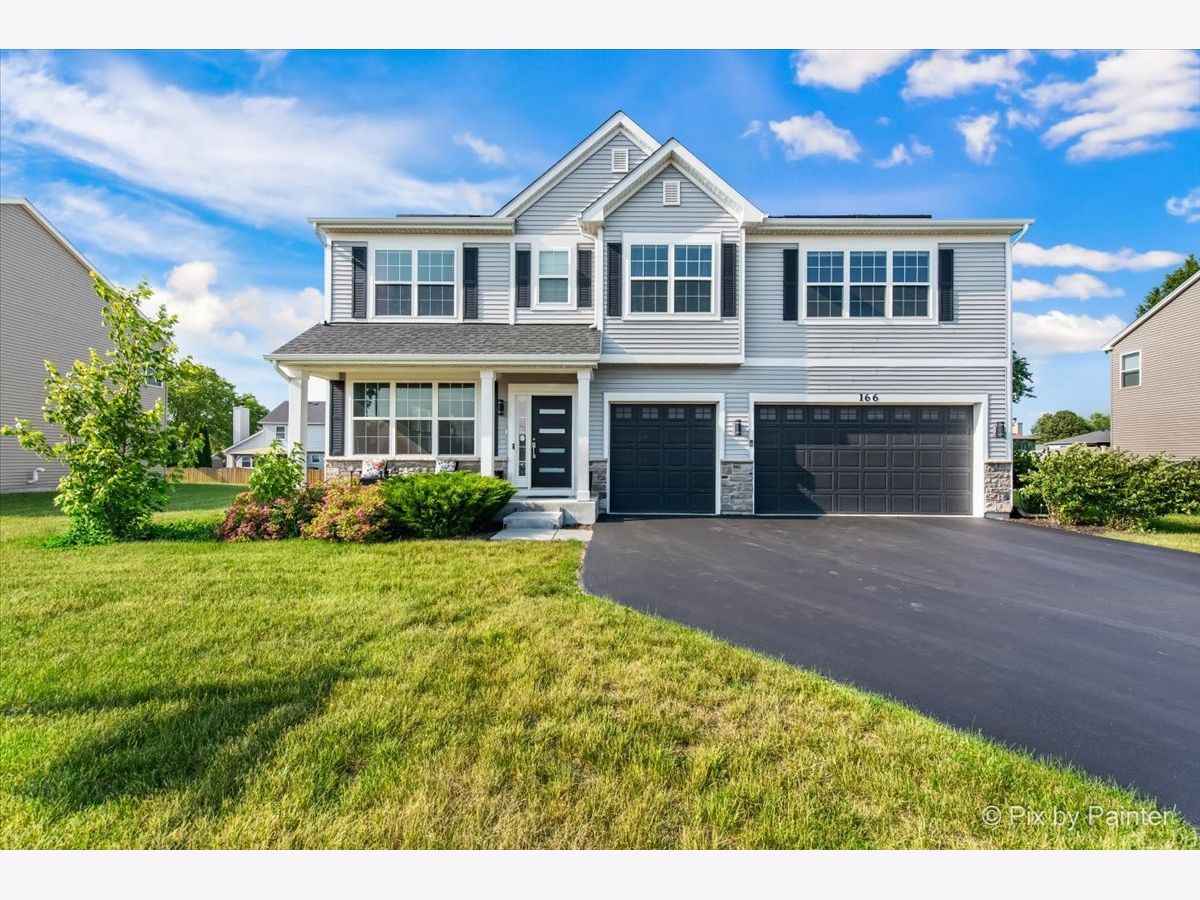 Homes Sold Estates Of Fox Chase Oswego Illinois, 166 Willowwood