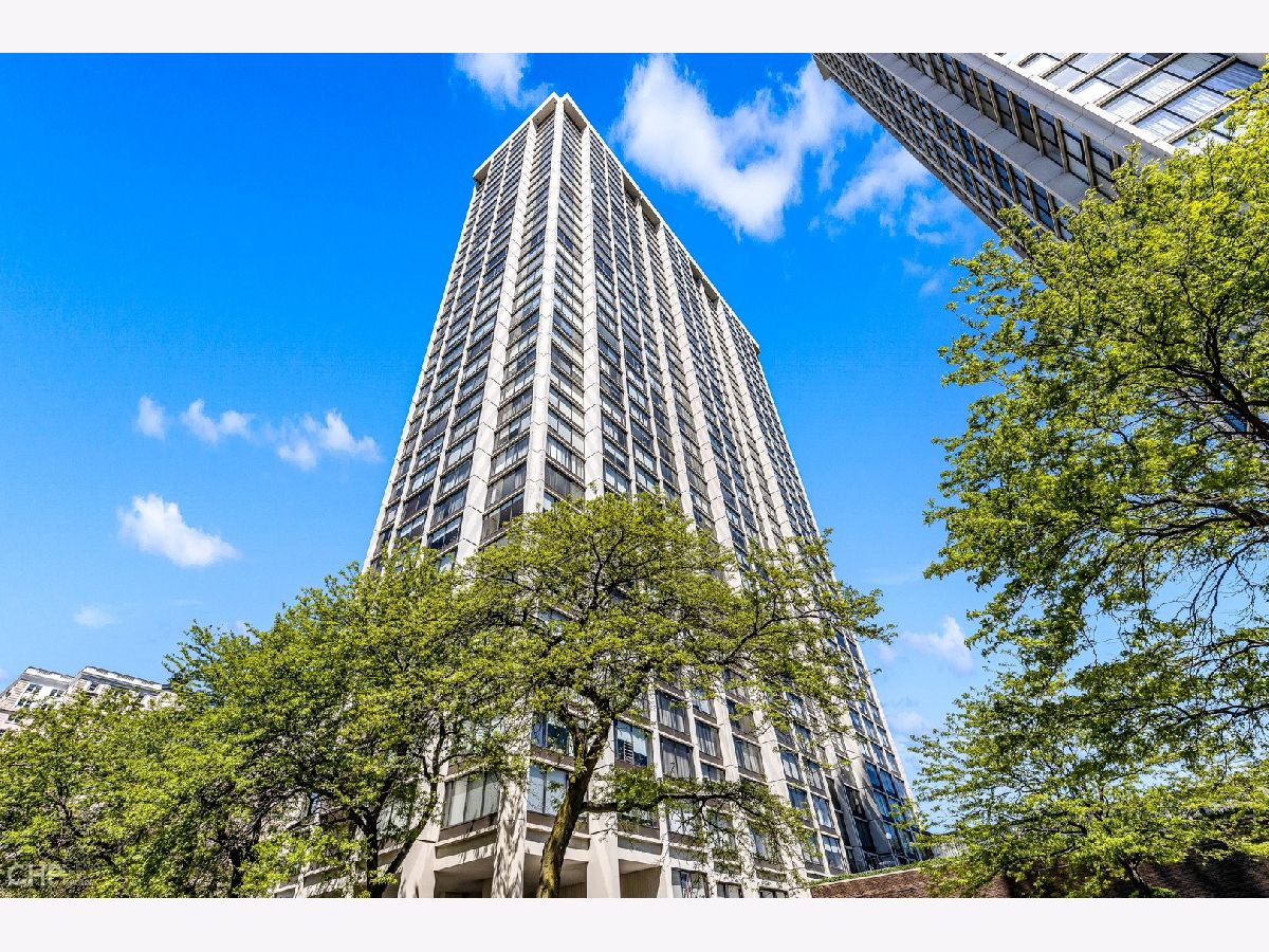 Condominiums Sold Edgewater Plaza Chicago Illinois, 5455 Sheridan