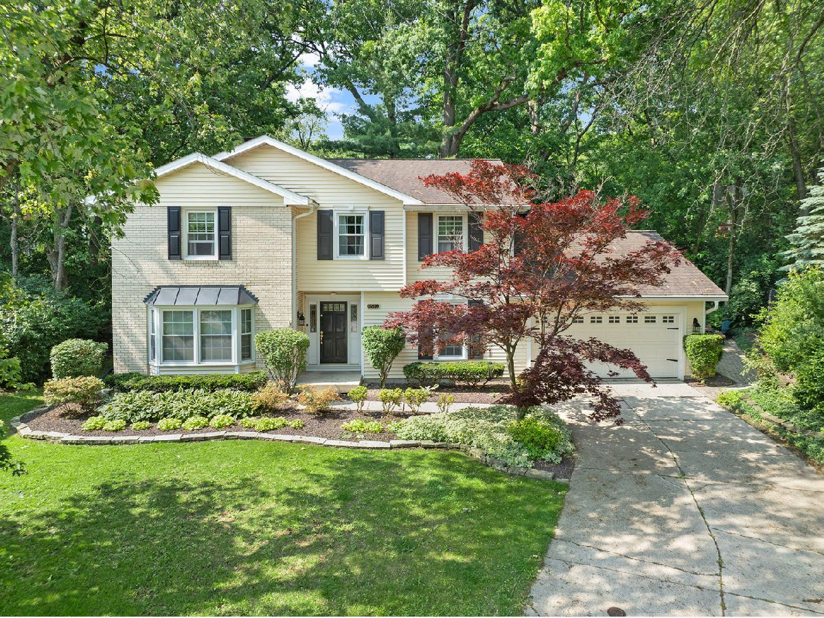  Sold Lisle Illinois, 6582 Shagbark