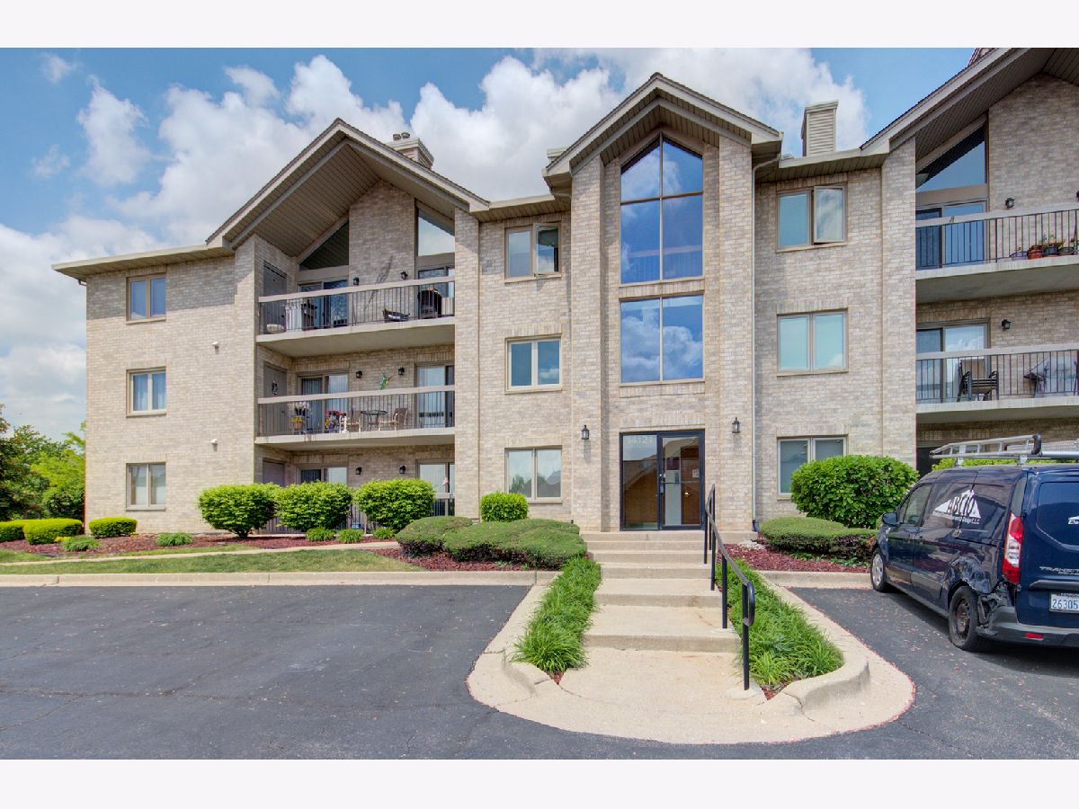 Condos & Townhomes & Homes Sold Creekside Of Springcreek Orland Park Illinois, 14121 Norwich