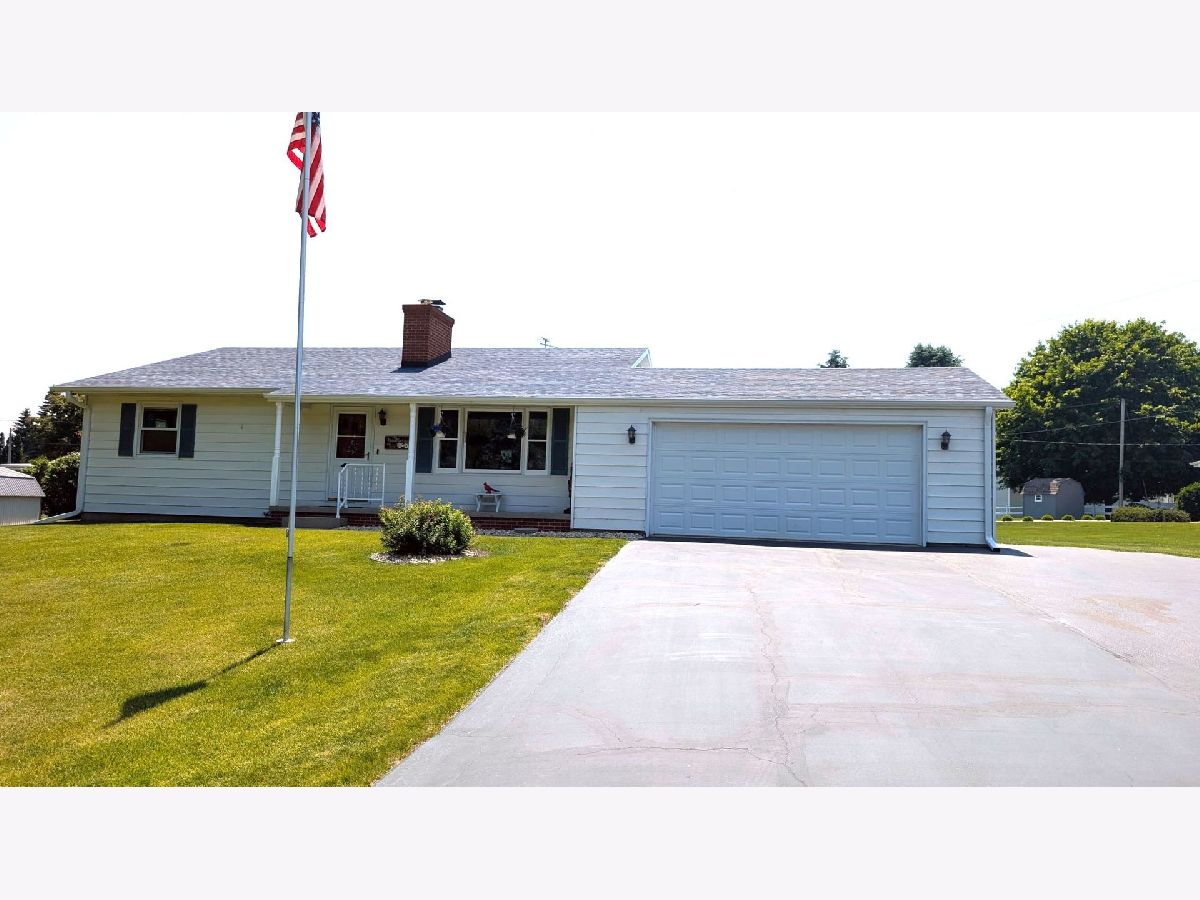  Sold Oregon Illinois, 321 Cartwright