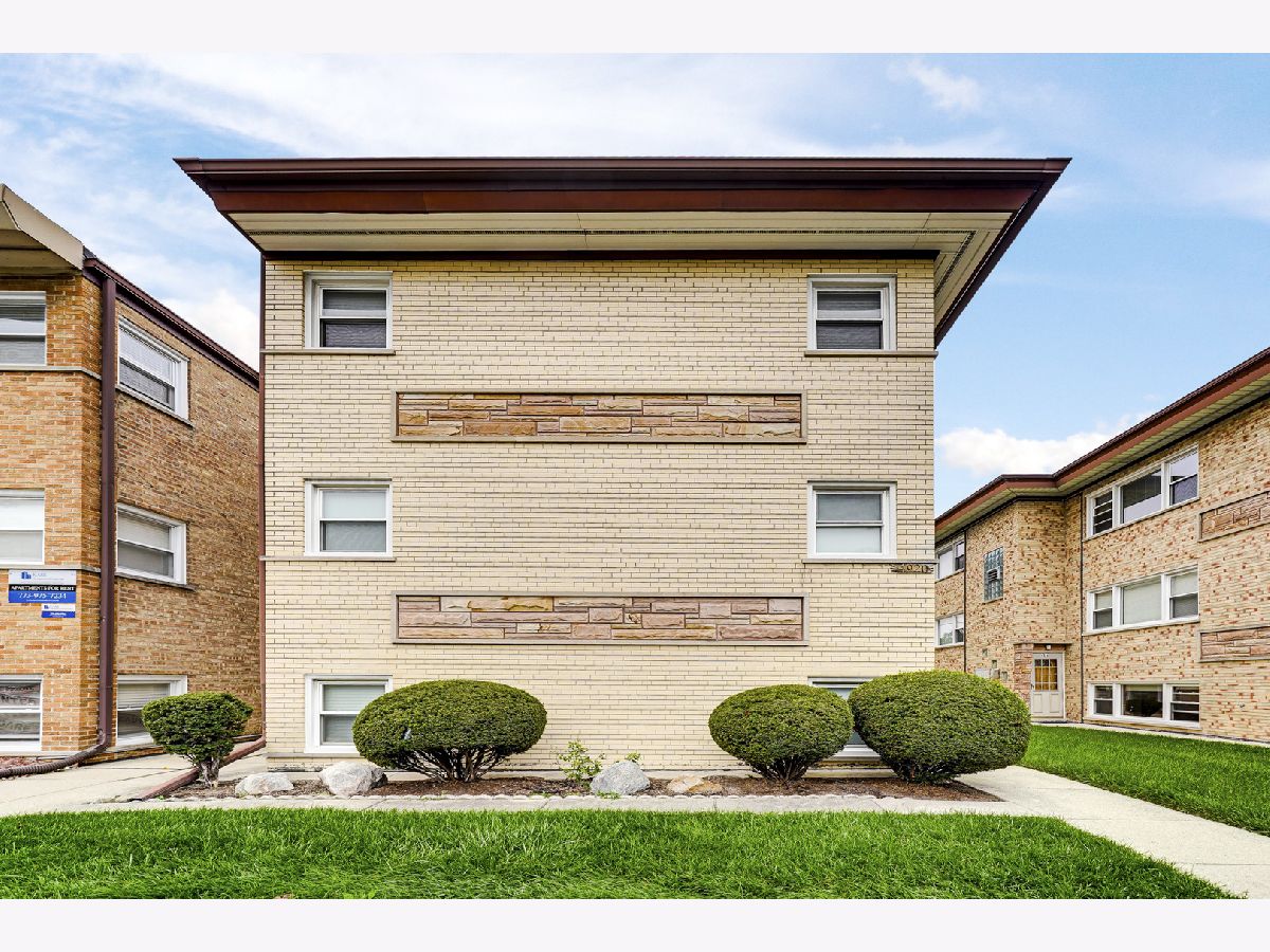  Rented Harwood Heights Illinois, 4920 Harlem