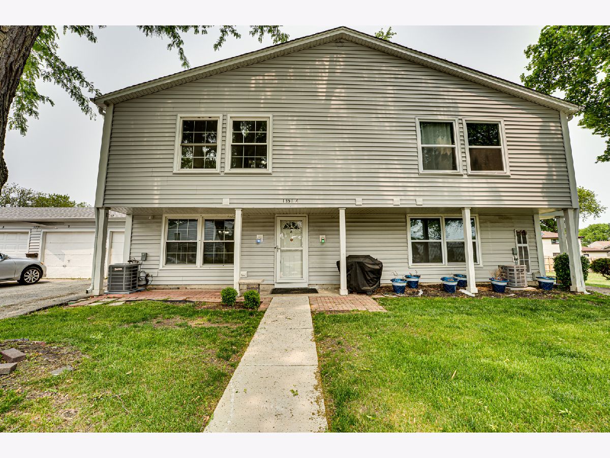  Rented Aurora Illinois, 1351 Glen
