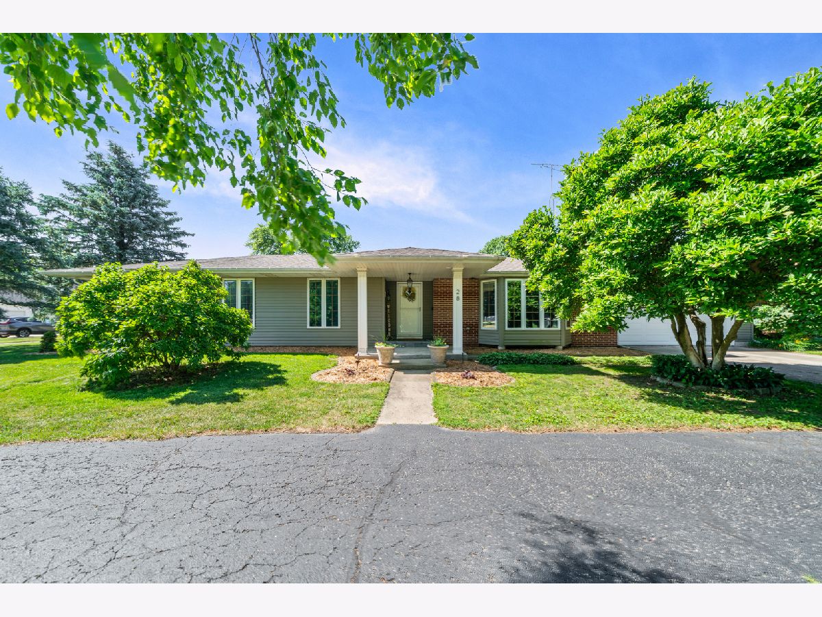 Homes Sold Webb Sandwich Illinois, 28 Lions