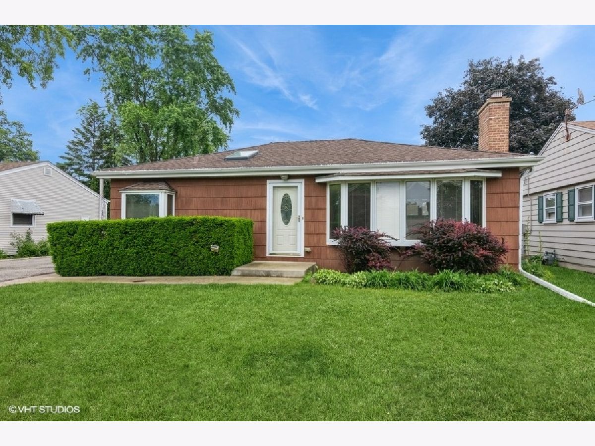 Homes Sold Westfield Des Plaines Illinois, 945 Wolf