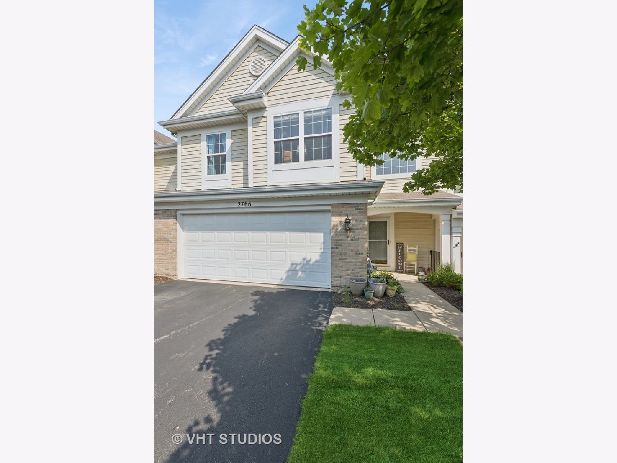 Townhomes Sold Parkside At Countryside Aurora Illinois, 2766 Borkshire