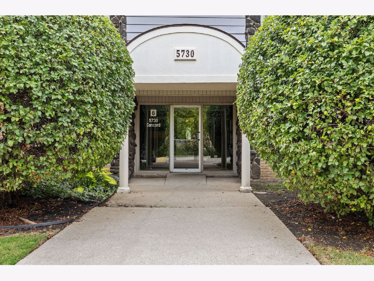  Sold Clarendon Hills Illinois, 5730 Concord