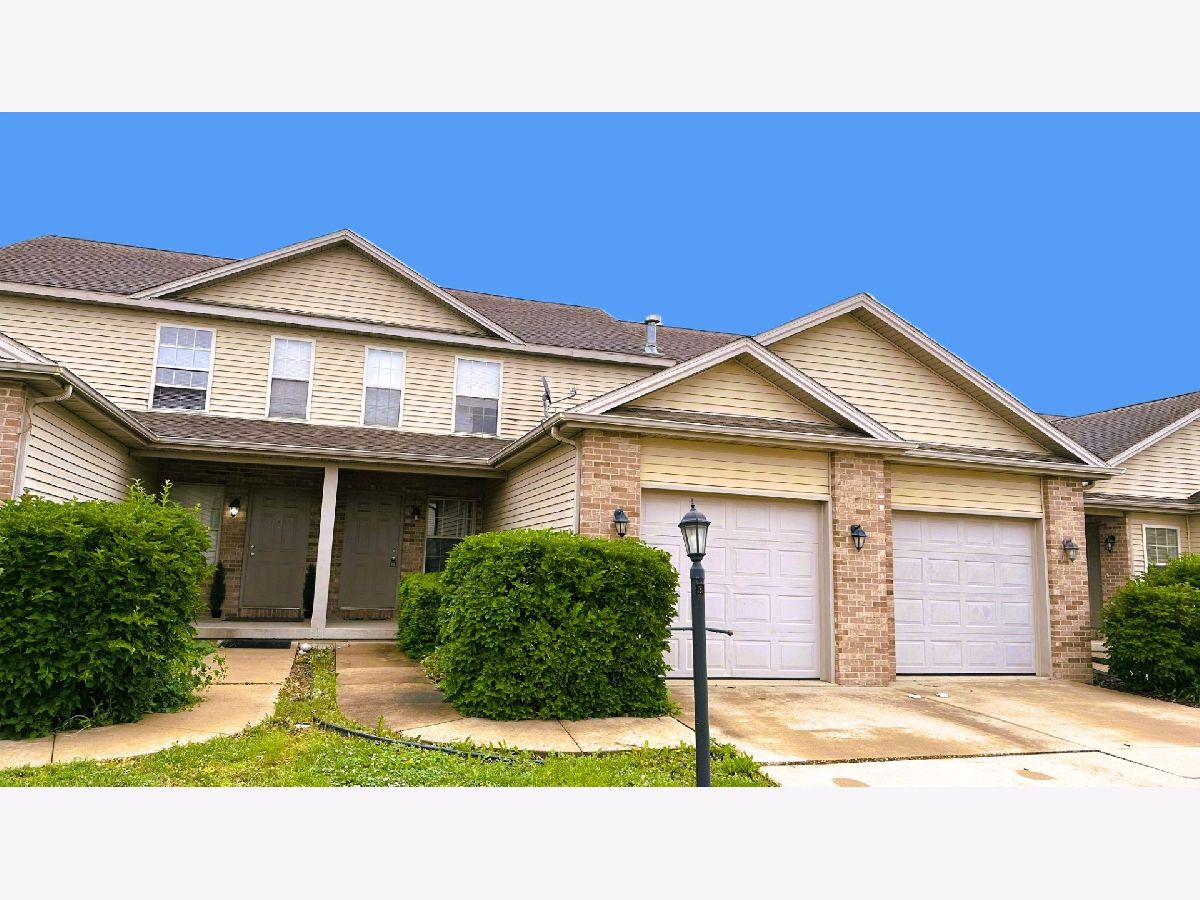  Rented Champaign Illinois, 806 Cobblefield