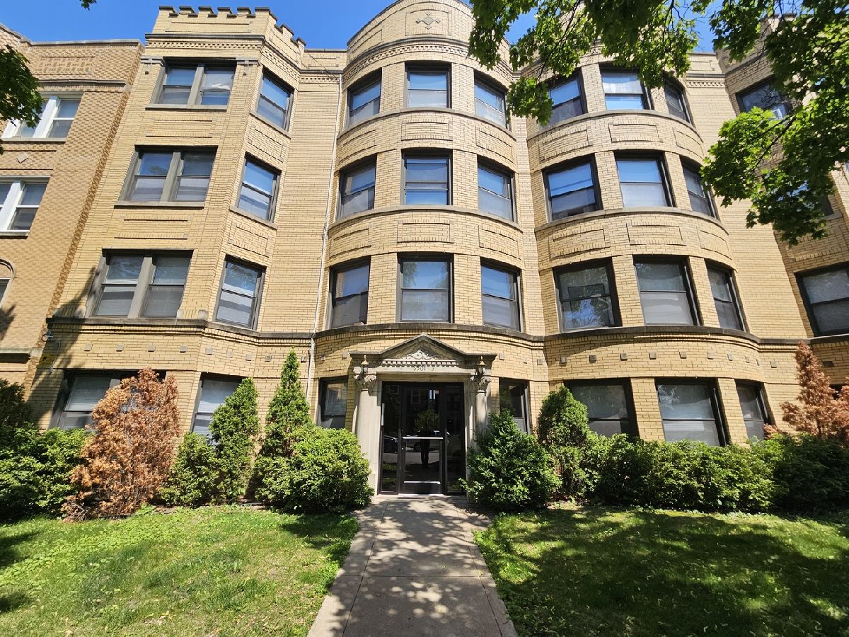 Rented Chicago Illinois, 5507 Campbell