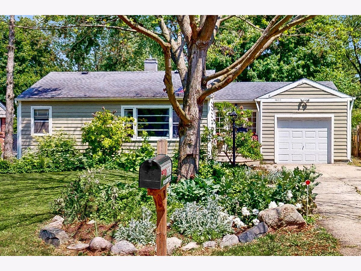 Homes Sold Lakeland Park Mchenry Illinois, 1608 Pleasant