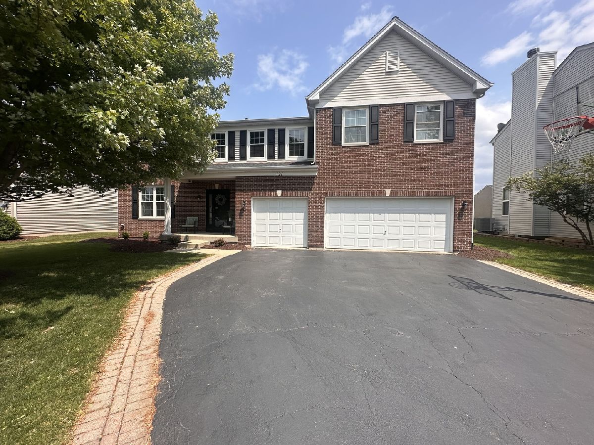 Townhomes & Condos & Homes Sold Timber Trails Gilberts Illinois, 121 Augusta