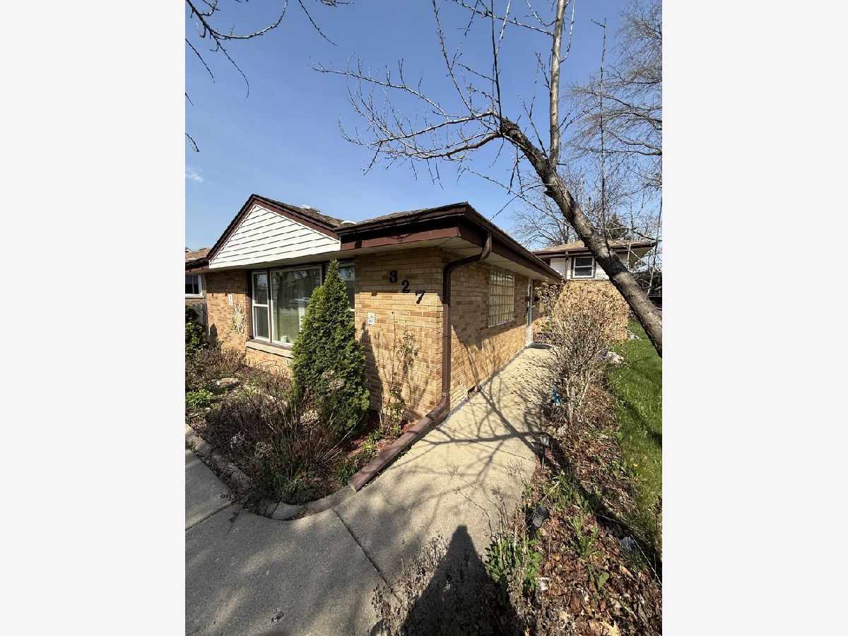  Sold Hillside Illinois, 327 Iroquois
