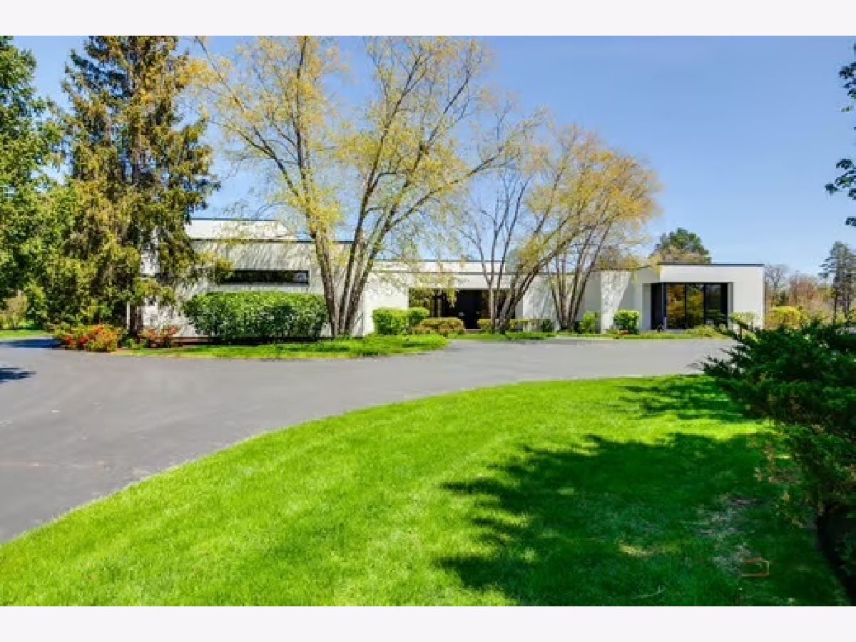  Sold Lake Forest Illinois, 205 Savanna