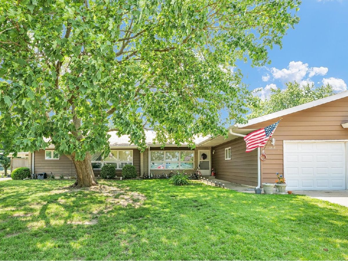  Sold Rantoul Illinois, 1518 Golfview