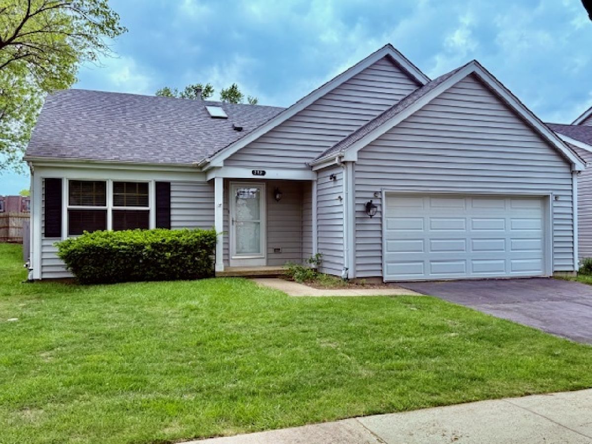 Townhomes & Homes Rented Villas By The Lake Vernon Hills Illinois, 312 Richard