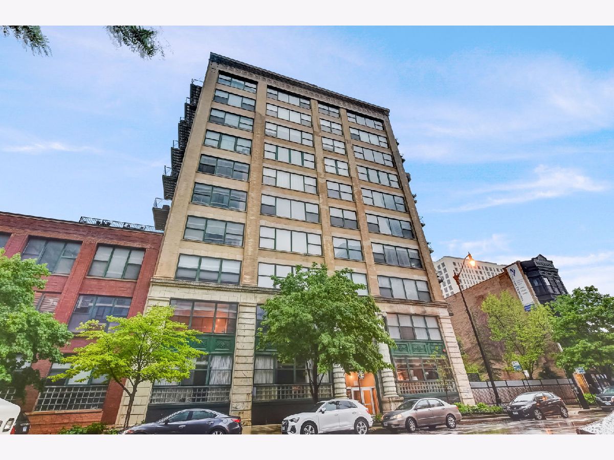 Condominiums Sold Filmworks Lofts Chicago Illinois, 1322 Wabash