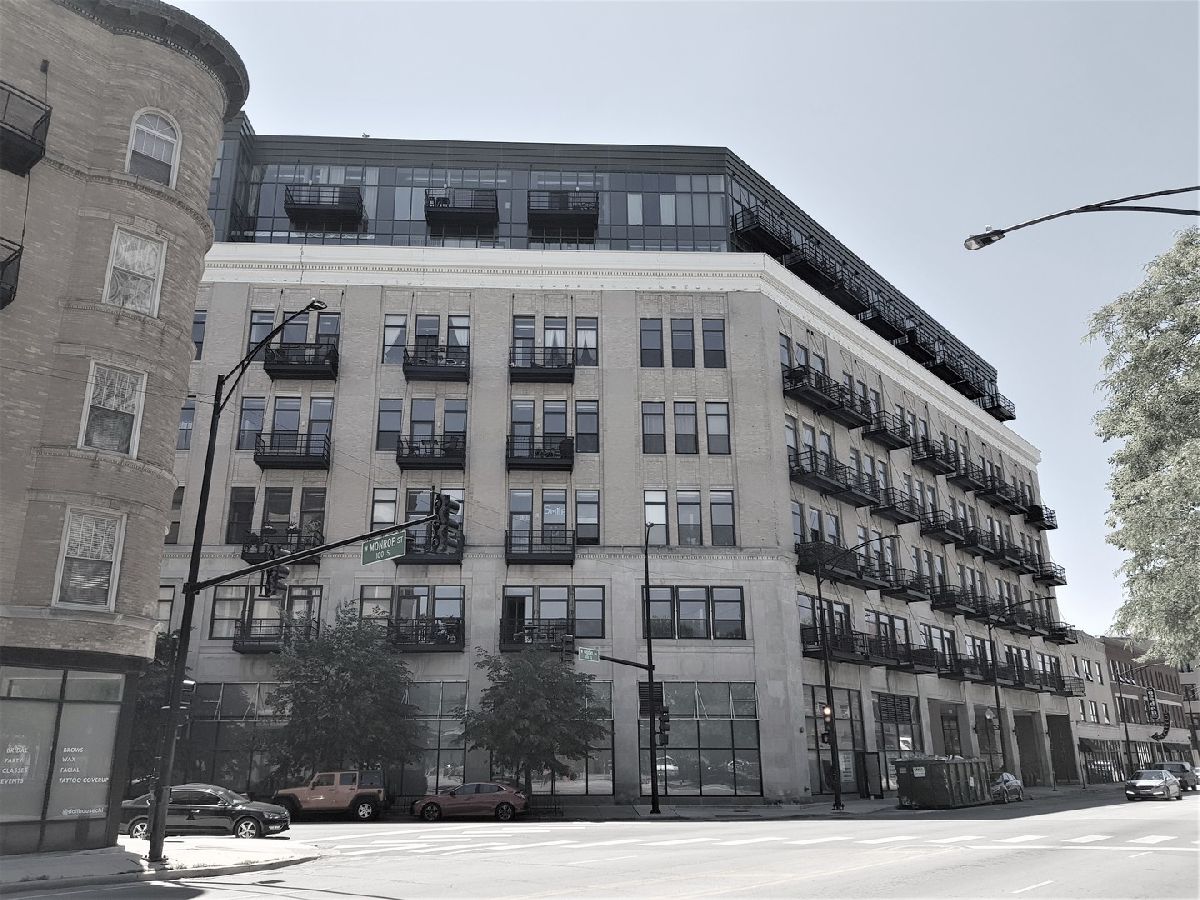Condominiums Rented Paramount Lofts Chicago Illinois, 1645 Ogden
