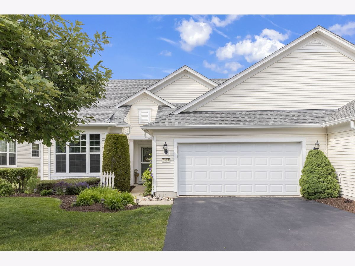 Homes & Condos & Townhomes Sold Shorewood Glen Del Webb Shorewood Illinois, 1618 Countryside