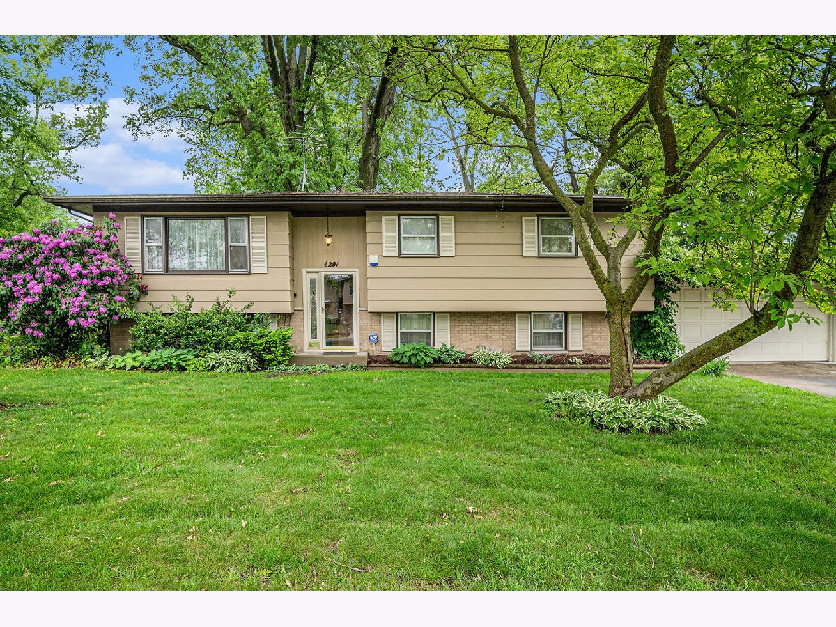  For Sale Portage Indiana, 6291 Fallen Timbers Avenue