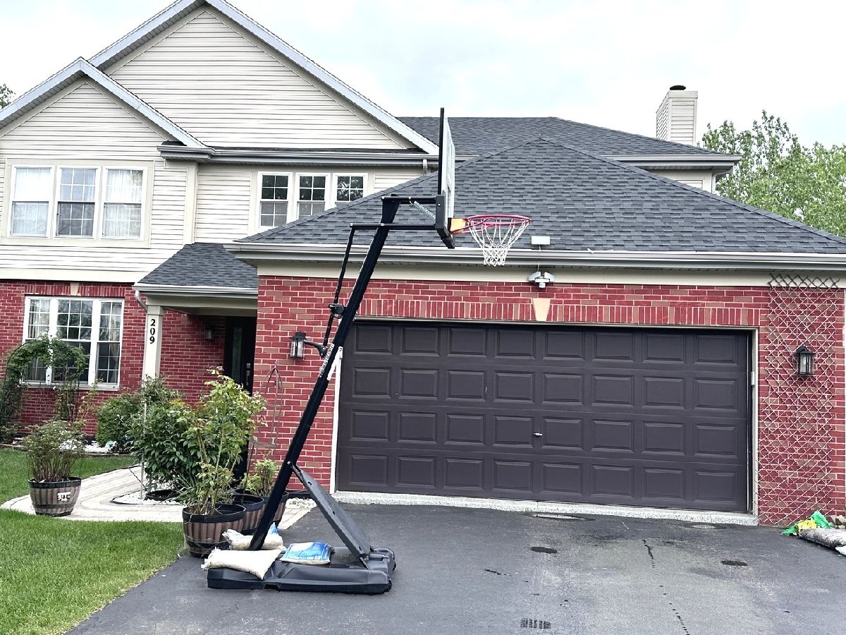  Rented Lake Zurich Illinois, 209 Pleasant