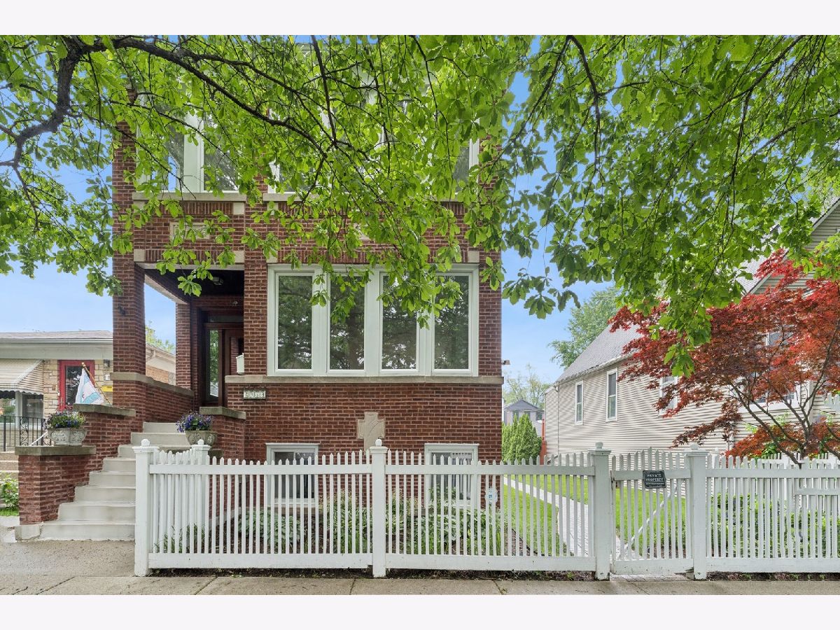  Sold Chicago Illinois, 2939 Troy
