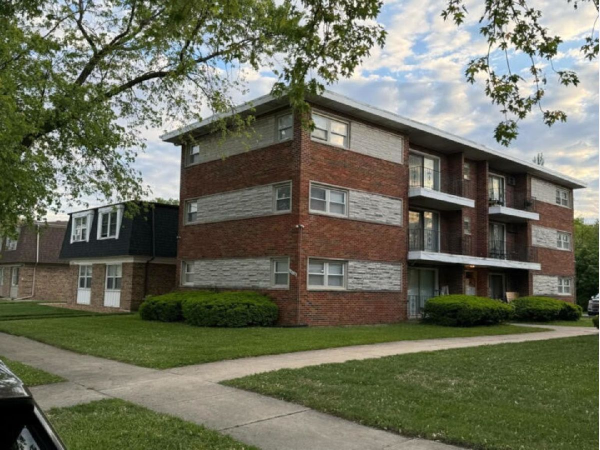  For Rent Dolton Illinois, 15226 Martin Luther King