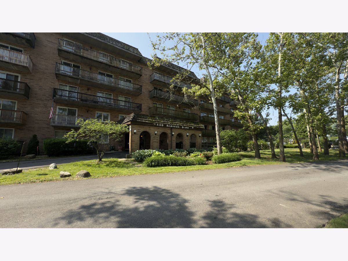  Sold Downers Grove Illinois, 500 Redondo