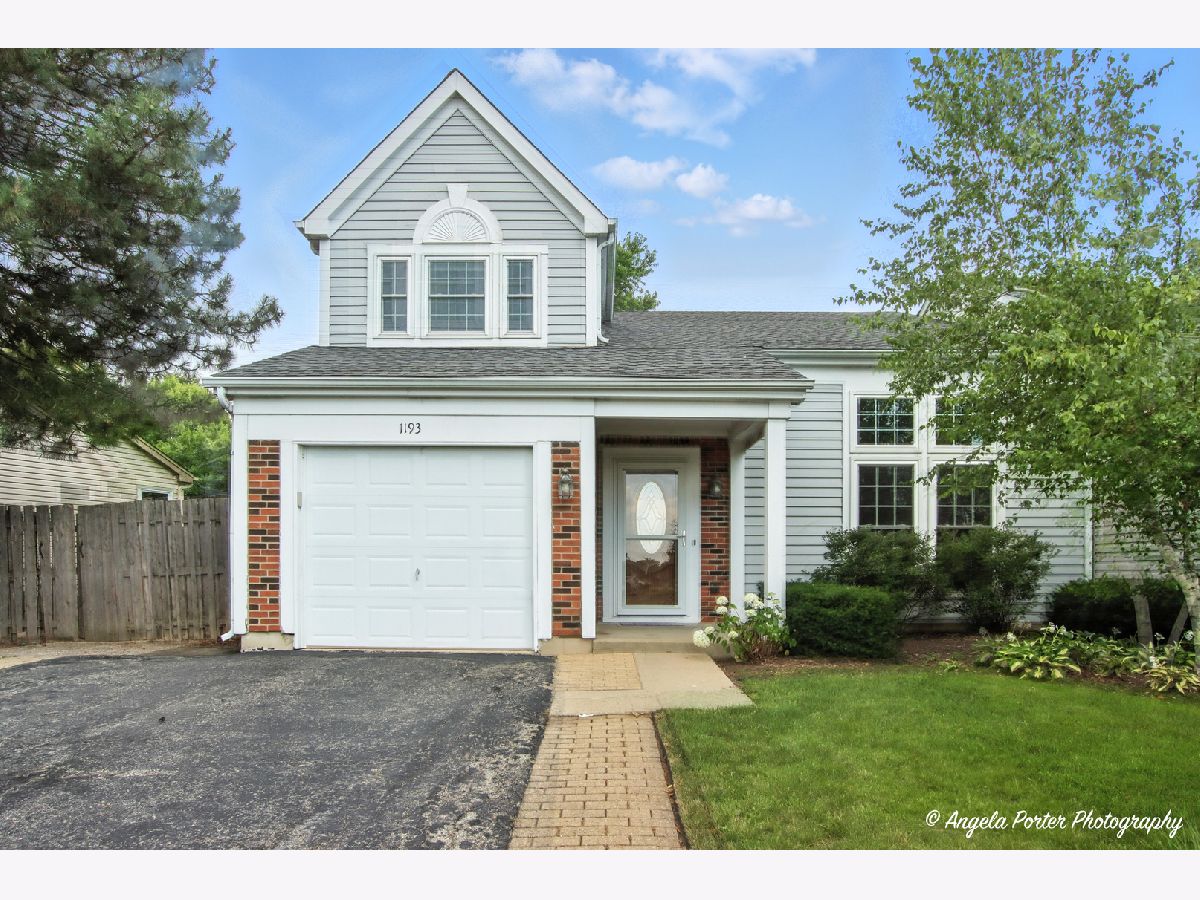 Homes & Townhomes For Sale Cambridge Country Mundelein Illinois, 1193 Regent Drive