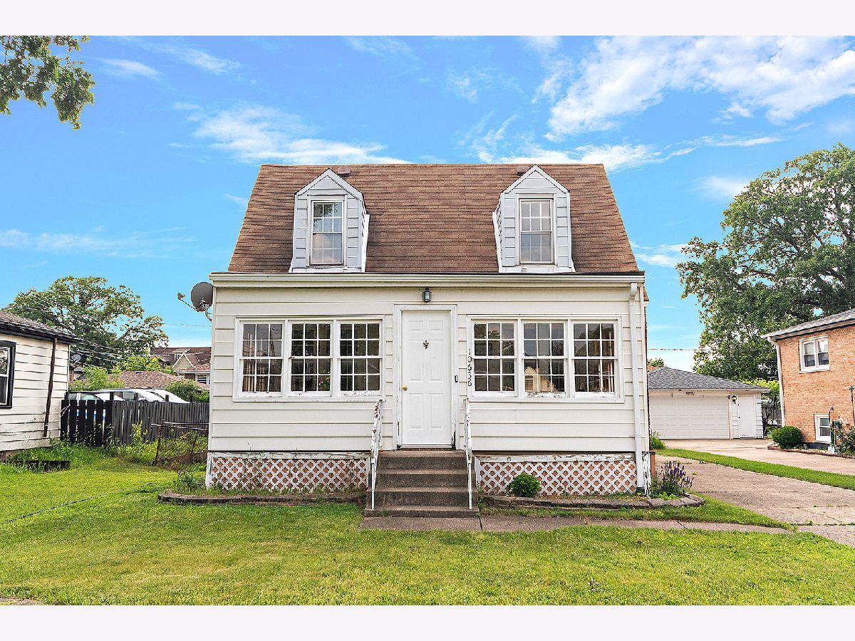 Homes Sold Delugachs Wooded Hills Palos Hills Illinois, 10636 83rd