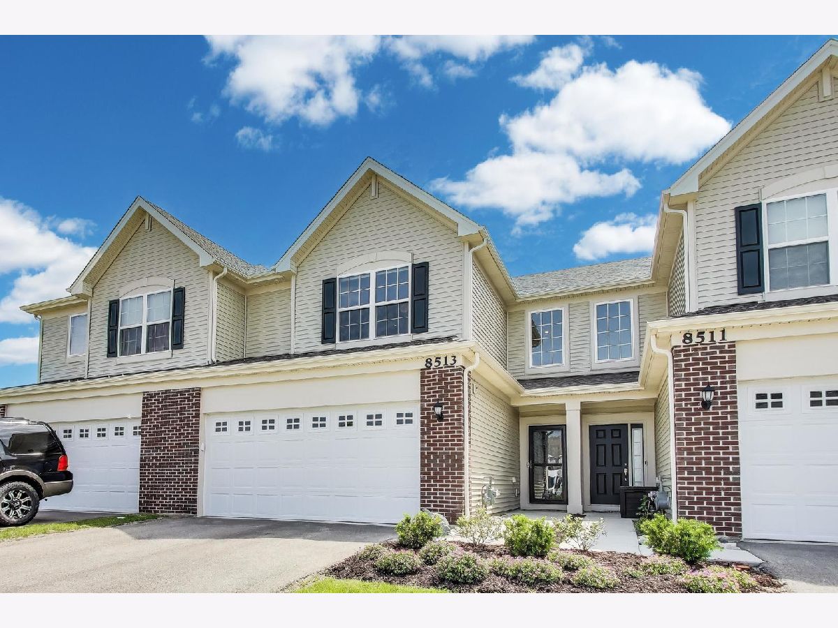 Townhomes & Homes Sold Meadows Of West Bay Wonder Lake Illinois, 8513 Stillwater