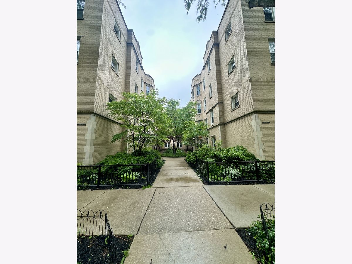 Sold Chicago Illinois, 1453 Elmdale