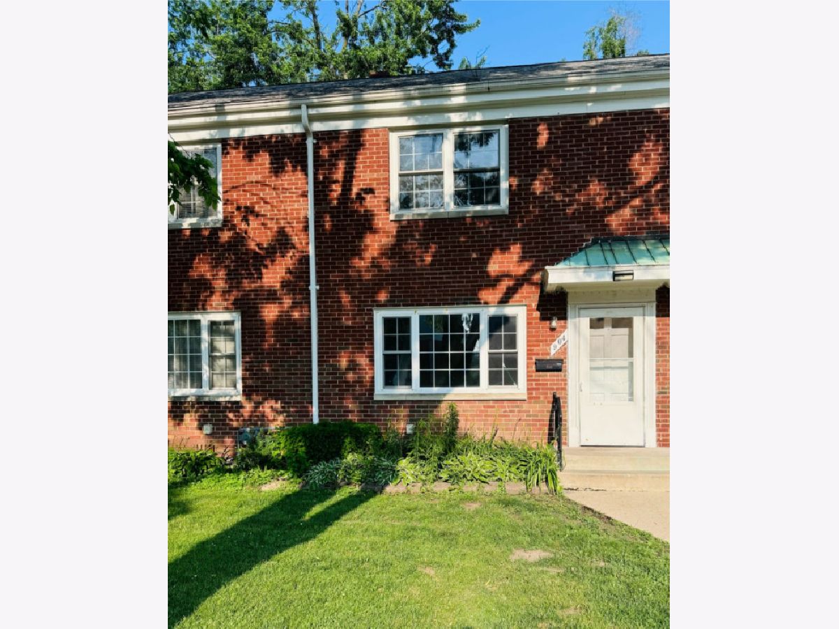  Rented Joliet Illinois, 904 Prairie
