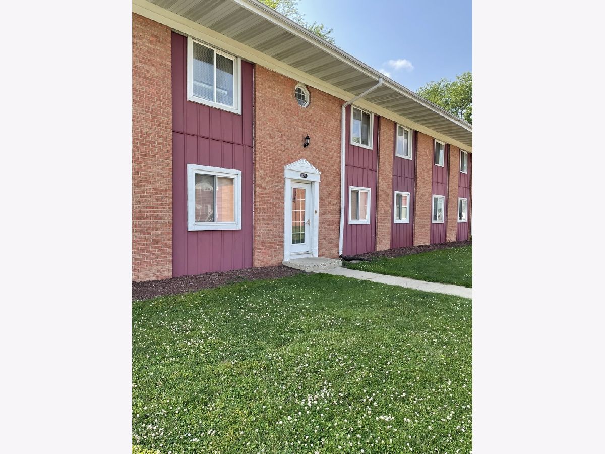 Townhomes & Condos For Sale Randall West Aurora Illinois, 1389 Monomoy Street
