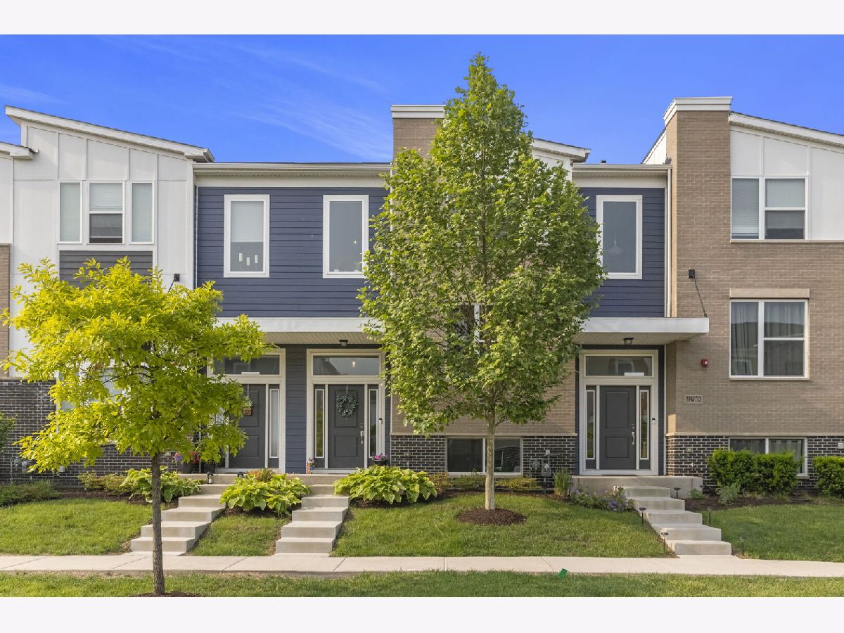  Sold Warrenville Illinois, 29W711 Cambridge