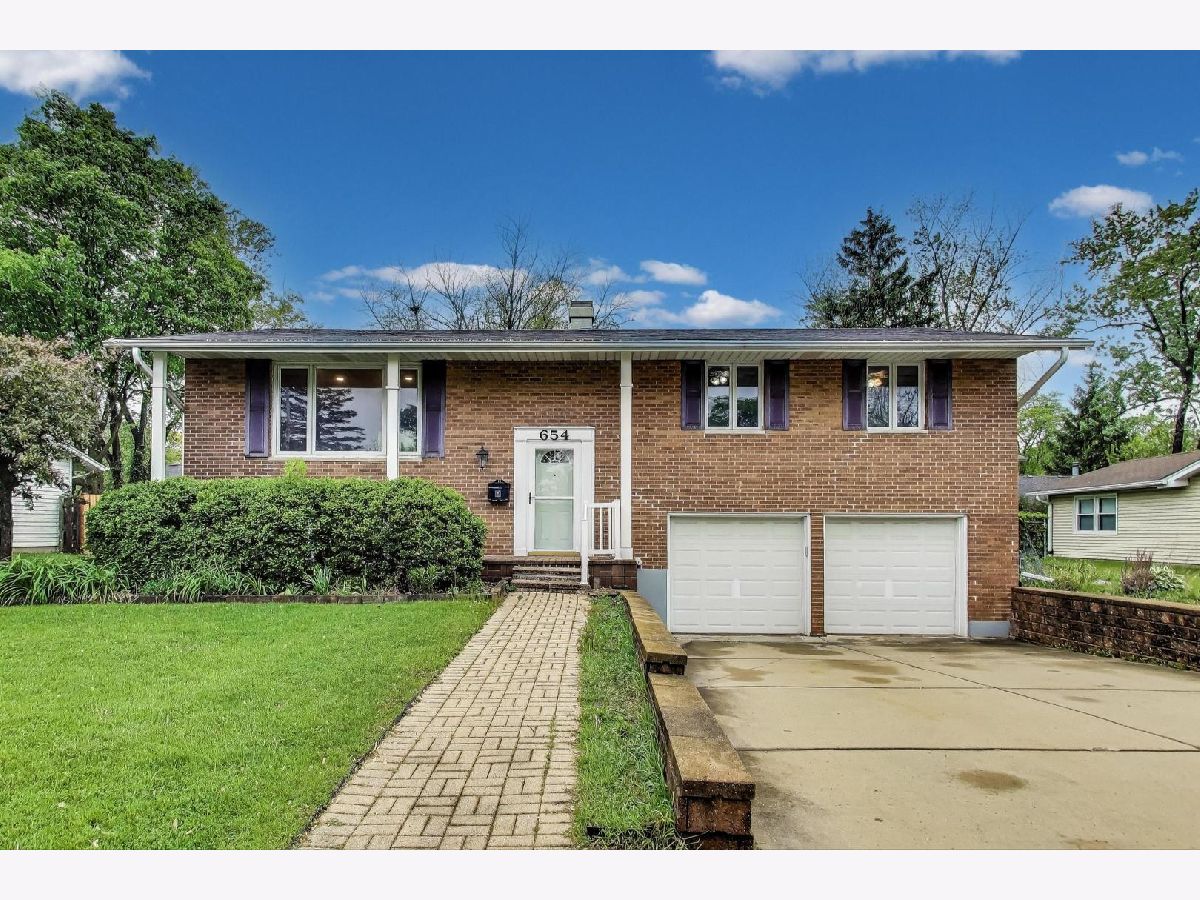Homes Sold Winston Park Palatine Illinois, 654 Robinson