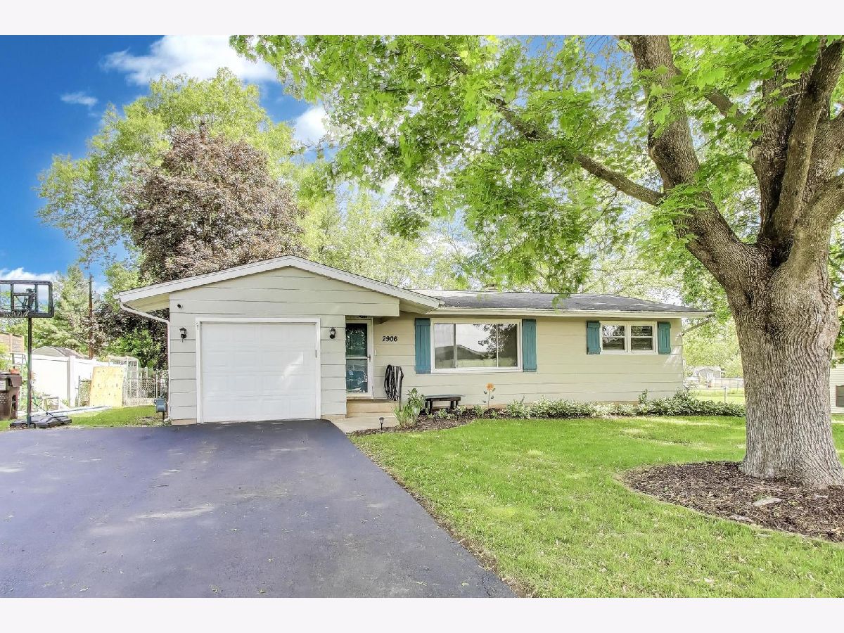 Homes Sold Lake Killarney Cary Illinois, 2906 Killarney