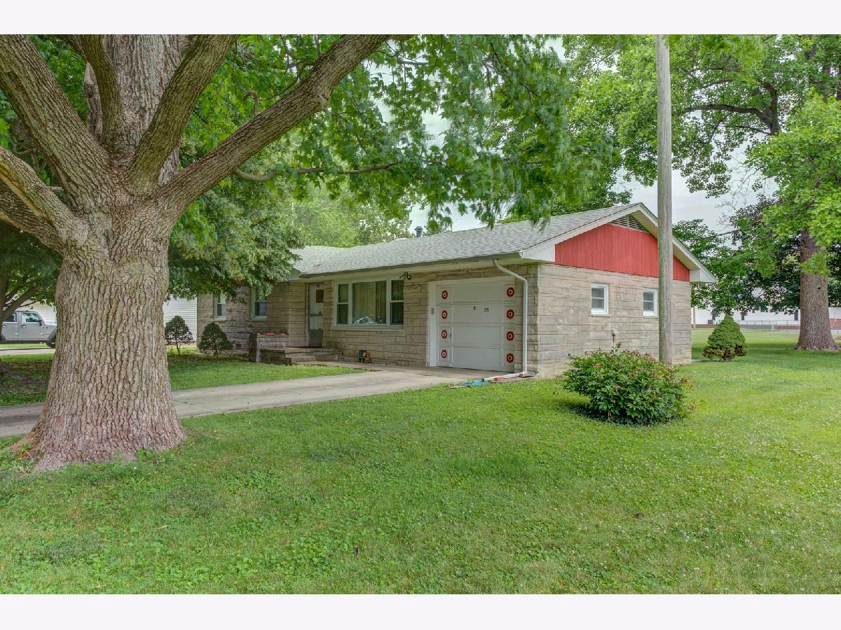 Sold Atwood Illinois, 220 Indiana