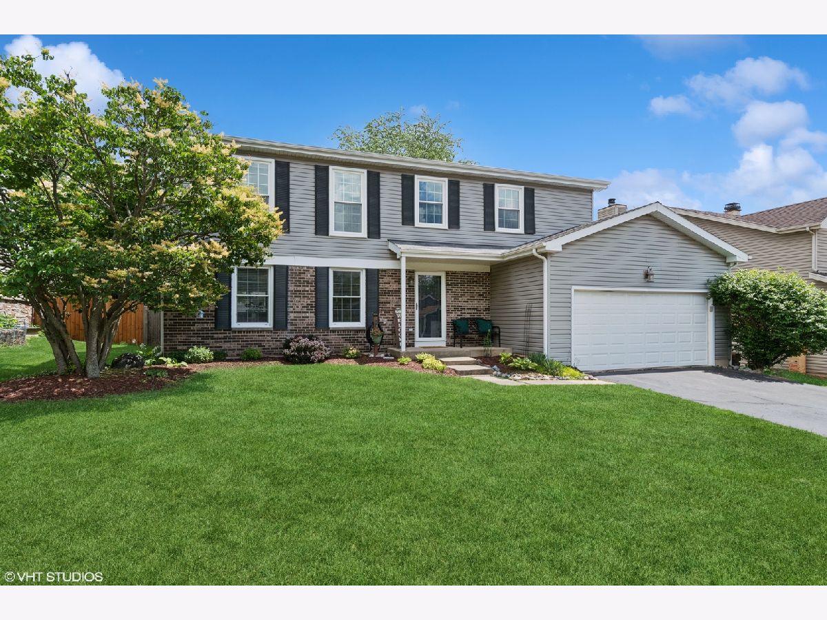 Homes Sold Apple Orchard Bartlett Illinois, 1157 Pinetree
