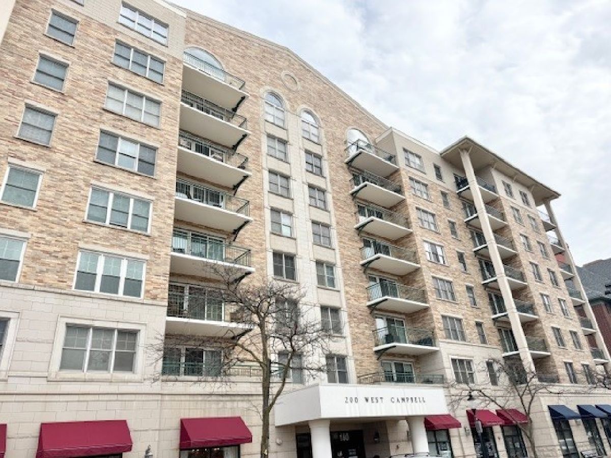  Rented Arlington Heights Illinois, 200 Campbell