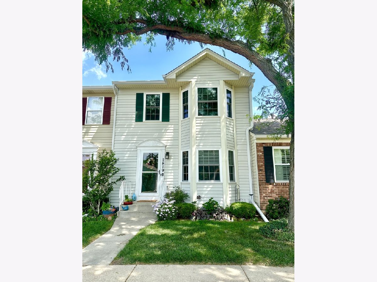 Townhomes Sold Chesapeake Commons Geneva Illinois, 1419 Potomac