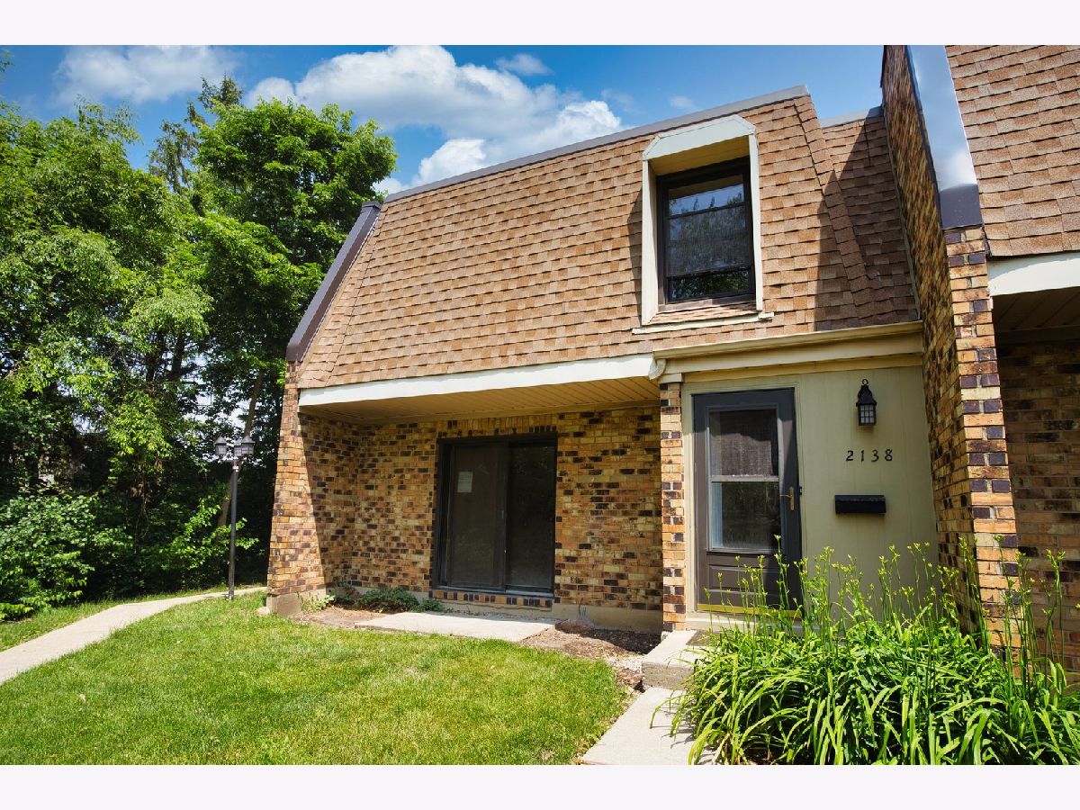  Sold Woodridge Illinois, 2138 Country Club