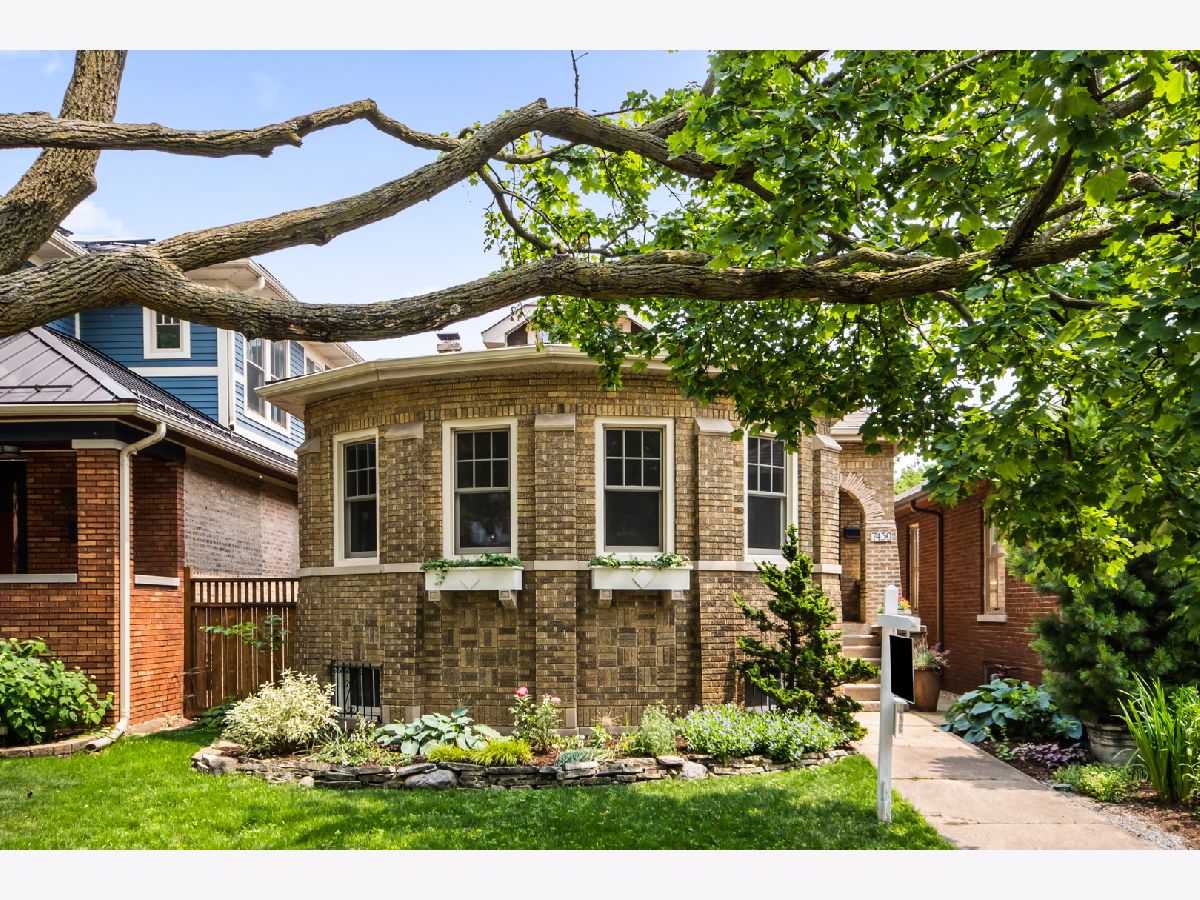  Sold Chicago Illinois, 7439 Maplewood