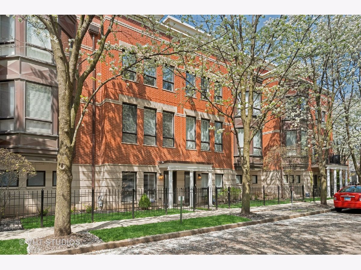 Sold Chicago Illinois, 1218 Orleans