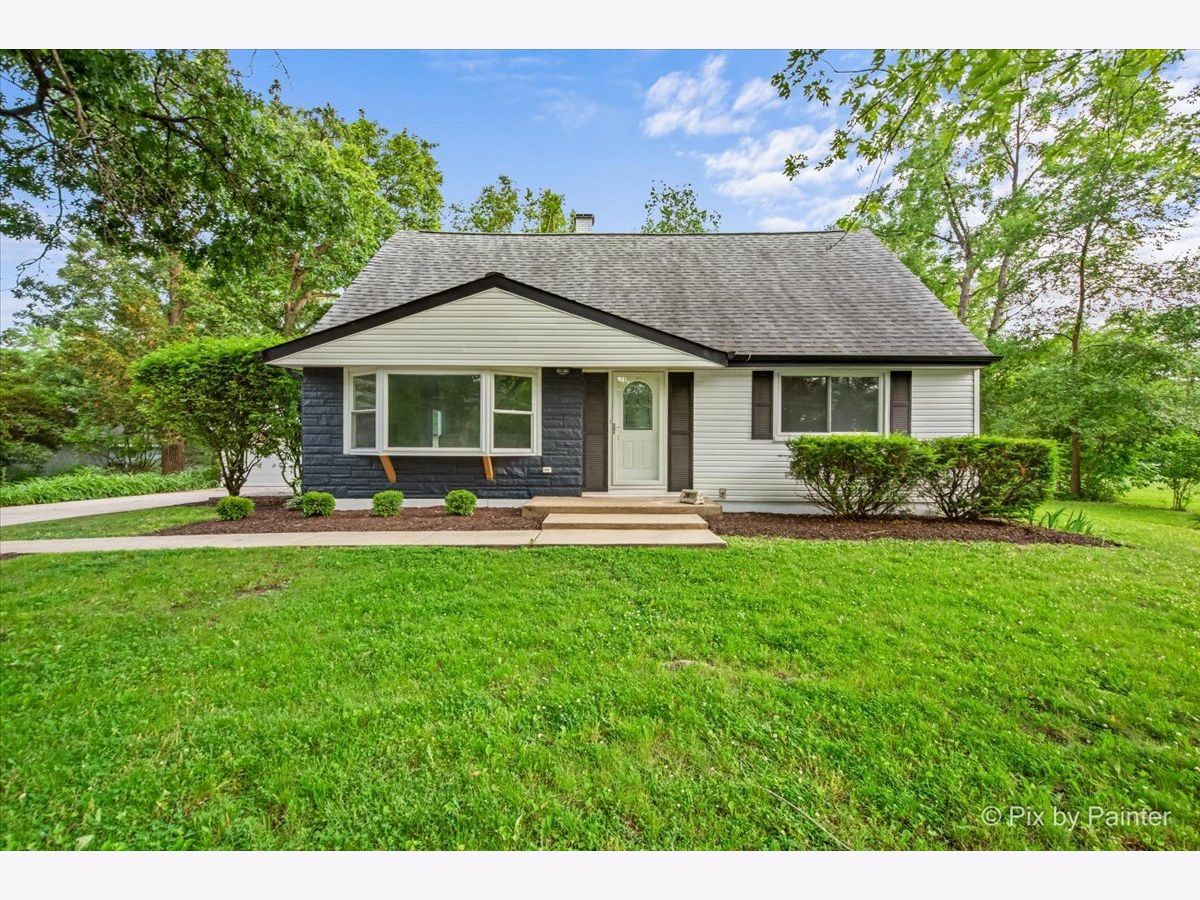 Homes Sold Northwoods West Chicago Illinois, 28W151 Hickory