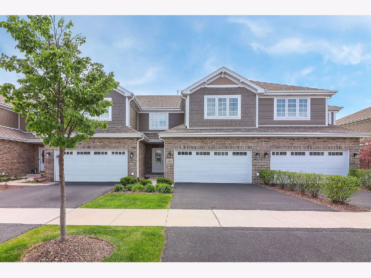 Condos & Townhomes Sold Seven Oaks Lemont Illinois, 14264 Lacey
