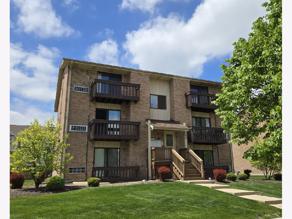  Rented Wheeling Illinois, 264 12th