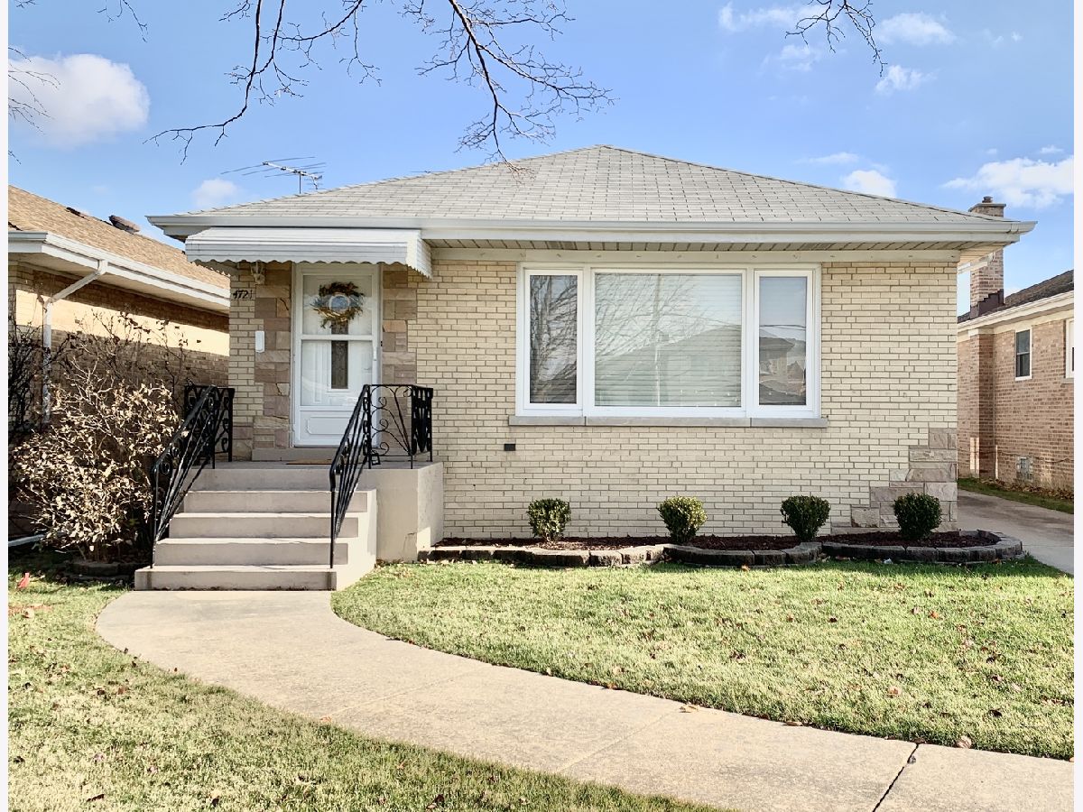 Rented Norridge Illinois, 4721 Ozanam